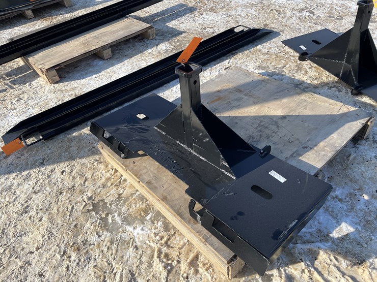 #2509-•-new-kc-skid-steer-2"-hitch-receiver-image-1