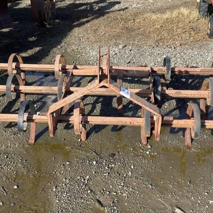 Custom 10' 3-Pt Springtooth Chisel