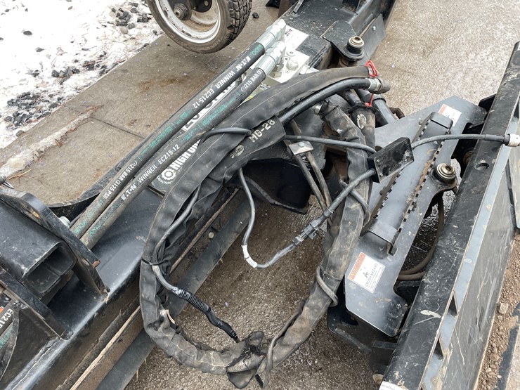 #4911-•-virnig-skid-steer-mount-72"-harley-rake-image-18