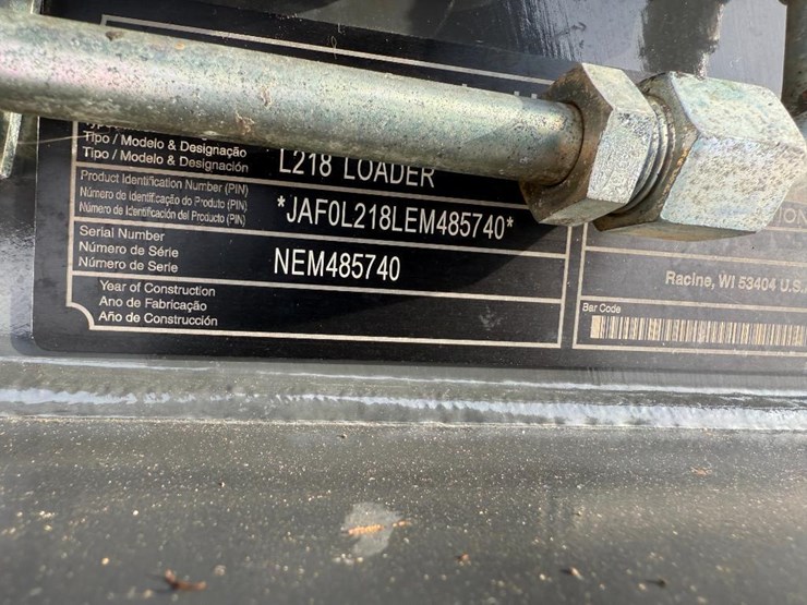 new-holland-l218-image-41