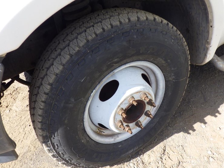 2004-ford-f350-image-13