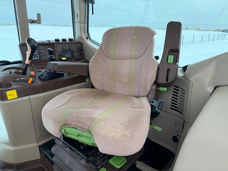 john-deere-6420-image-44