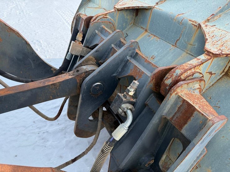 2011-komatsu-wa250pz-6-image-34