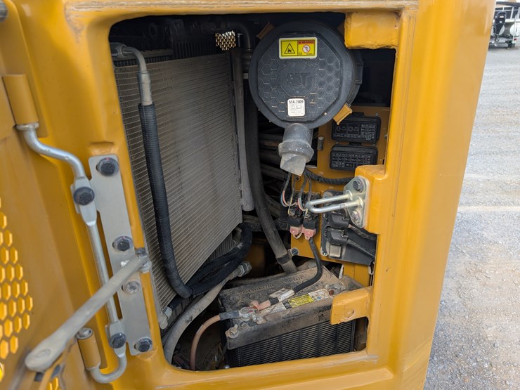 2021-caterpillar-308-cr-image-21