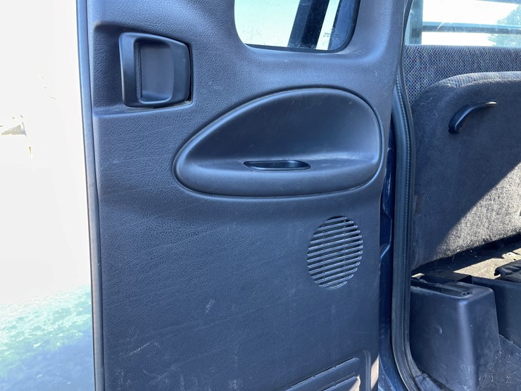 2001-dodge-ram-2500-image-44