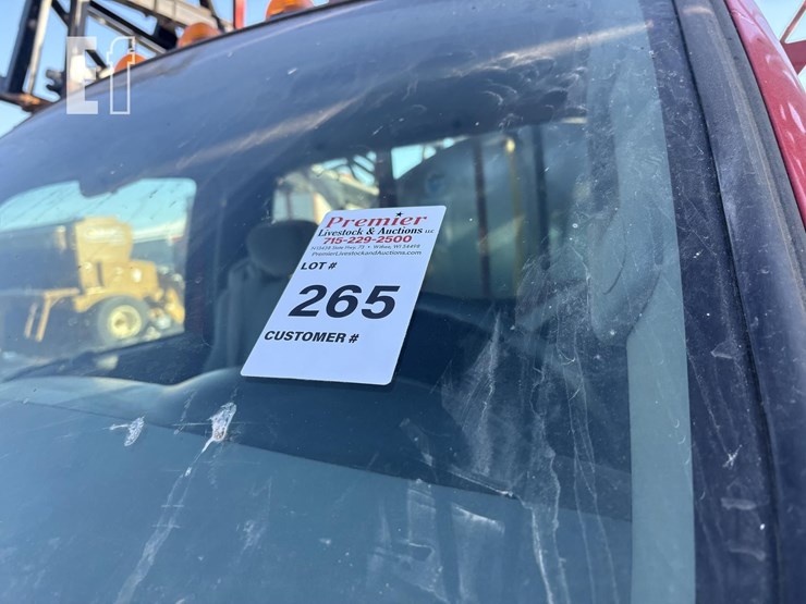 2006-ford-f550-image-16