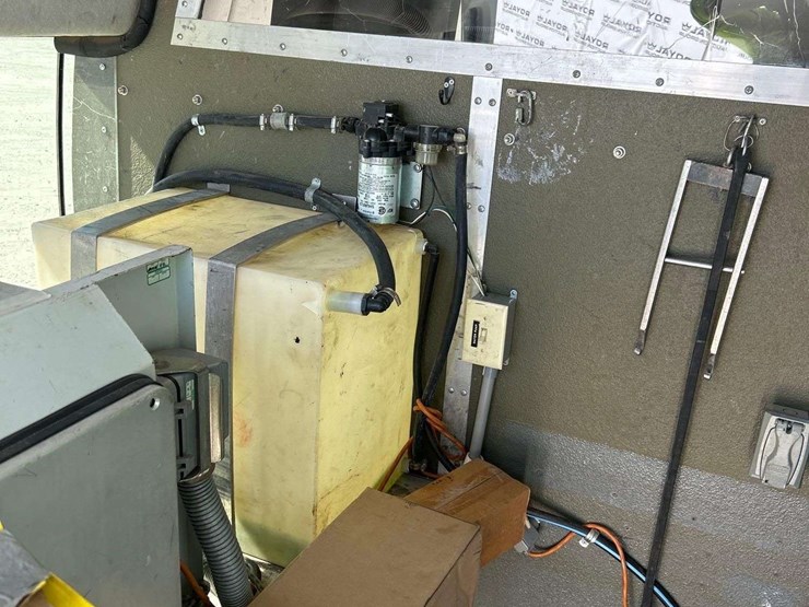 2015-ford-transit-image-39