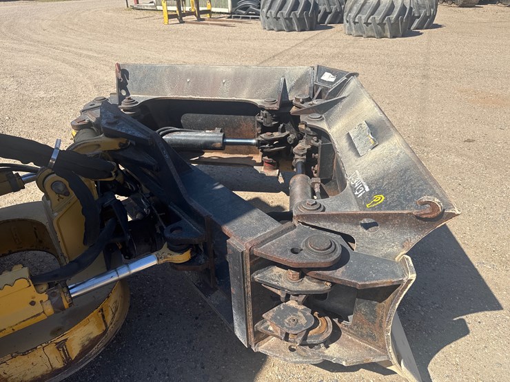 2002-deere-650h-lgp-image-28