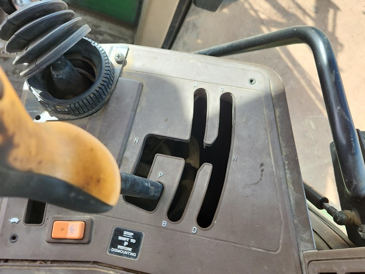 john-deere-6420-image-13