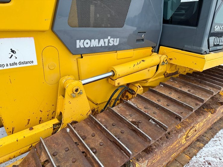 komatsu-d37ex-21-image-37