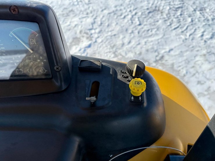 john-deere-110-image-51