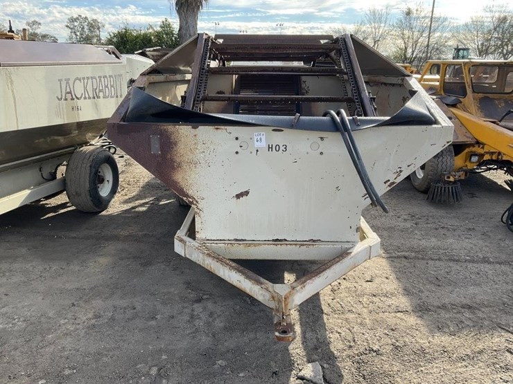 jackrabbit-wedge-13.5'x8'-hyd.-reservoir-cart-image-2