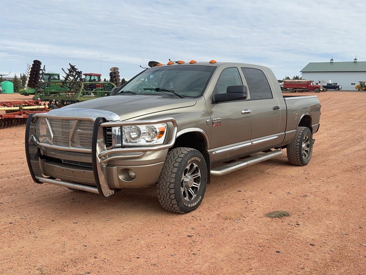 2009-dodge-3500-image-1