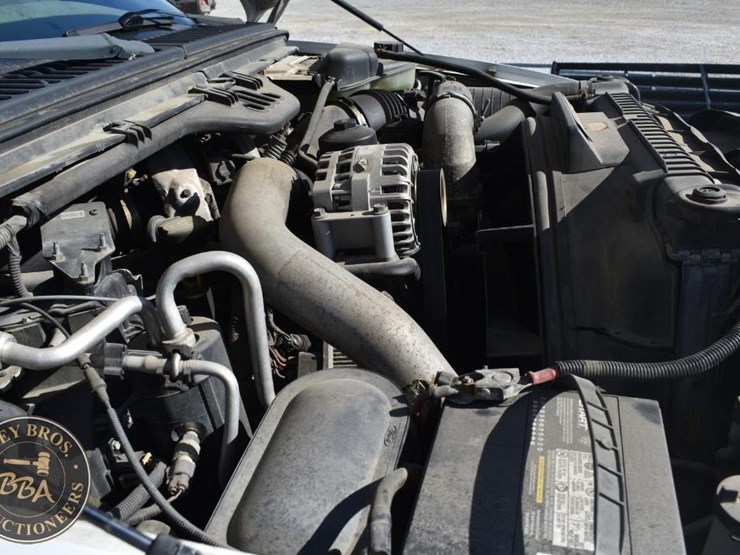 2006-ford-f450-image-28