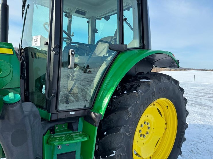 john-deere-6120m-image-16