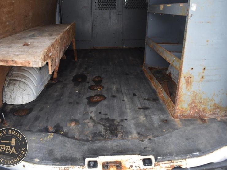 2008-chevrolet-express-1500-image-45