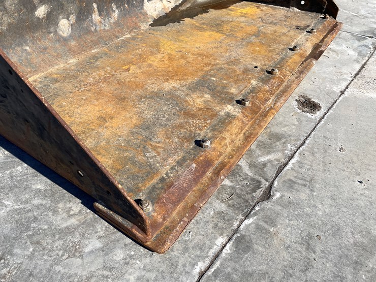 2022-bobcat-t450-image-11