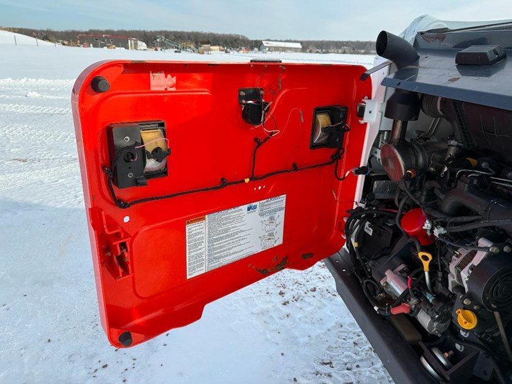 2020-bobcat-s450-image-27