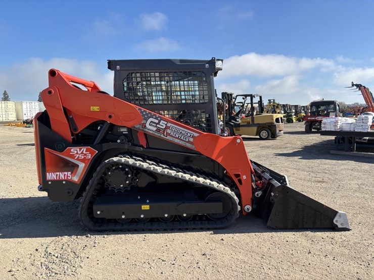 2024-kubota-svl75-3-image-7