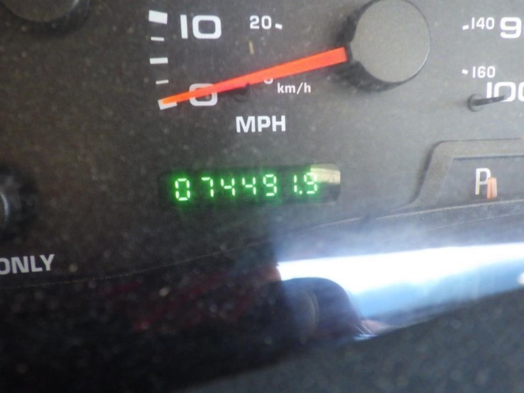 2004-ford-f350-image-15