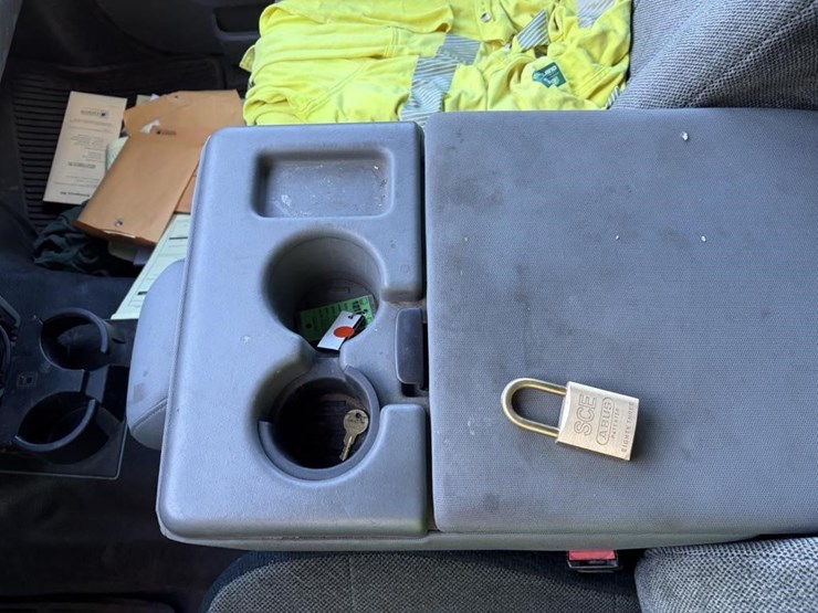 2012-ford-f550-image-16