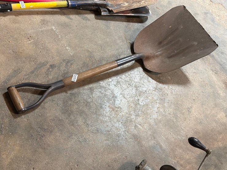 #55-•-scoop-shovel-image-1