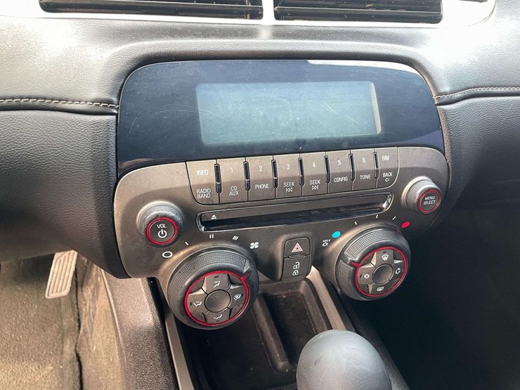 2014-chevrolet-camaro-2-door-coupe-(171,095-miles)-image-13