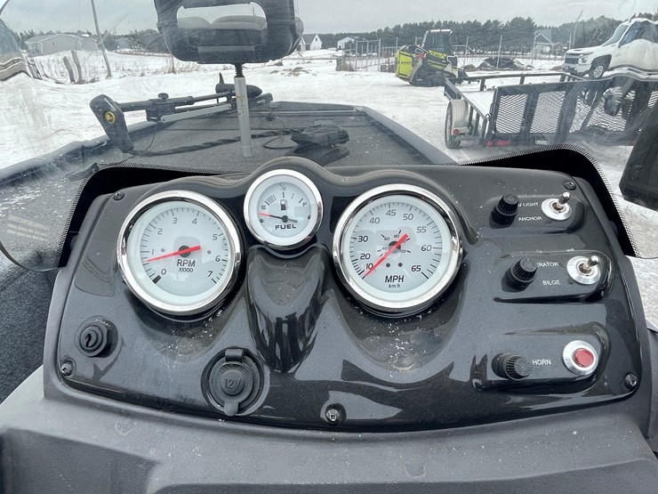 #136-•-2022-tracker-pro-170-boat-(has-wi-title)-image-43