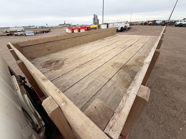 1979-ford-c600-image-9