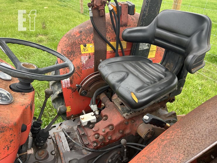 massey-ferguson-240-image-7