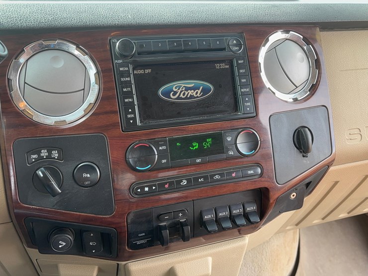 2008-ford-f350-image-17