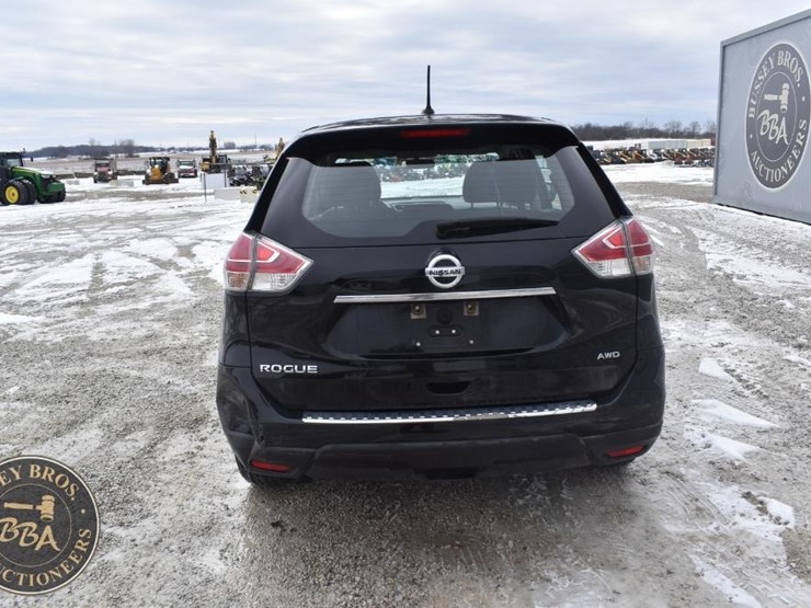 2015-nissan-rogue-image-8