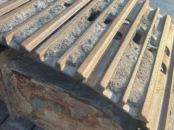 2016-volvo-ecr235el-image-12