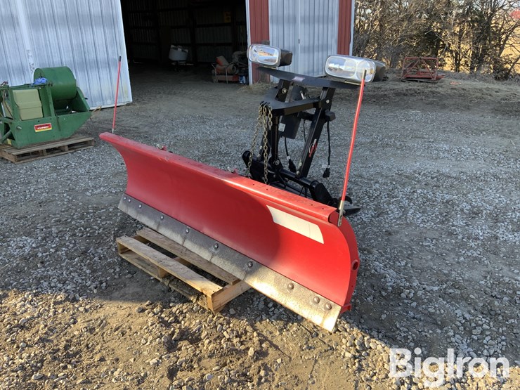 western-midweight-ultrafinish-snow-plow-image-1