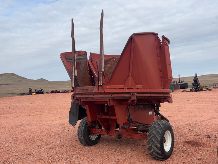 hesston-bp25-image-4