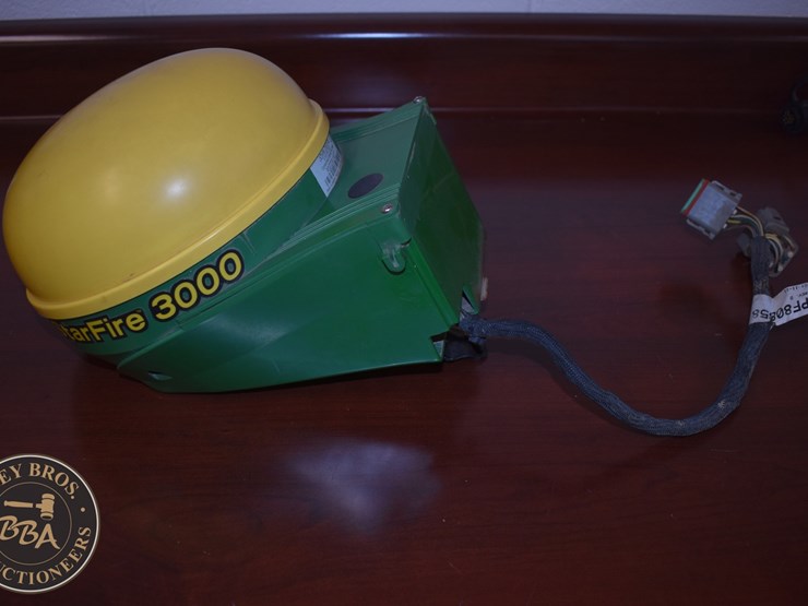 2011-john-deere-starfire-3000-image-3