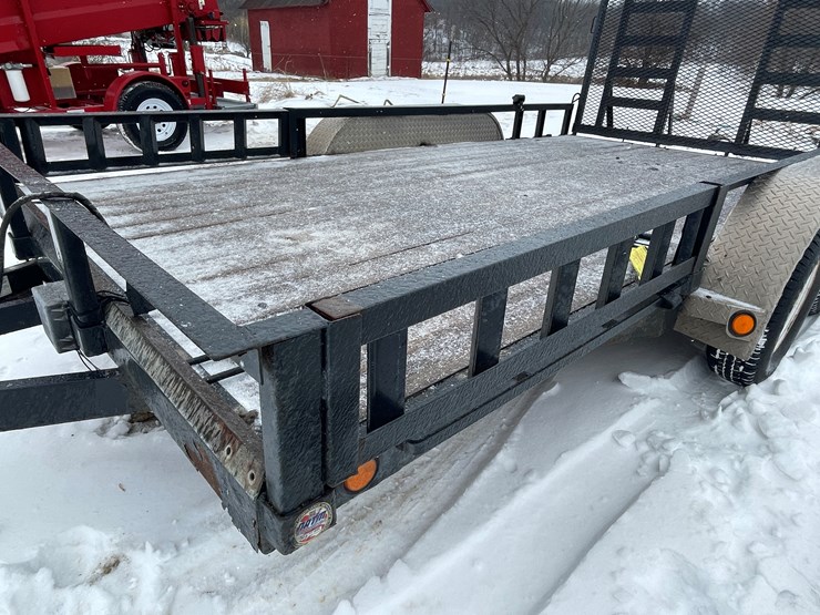 #137-•-2014-pj-14'-tandem-axel-trailer-(no-title,-for-parts)-image-15