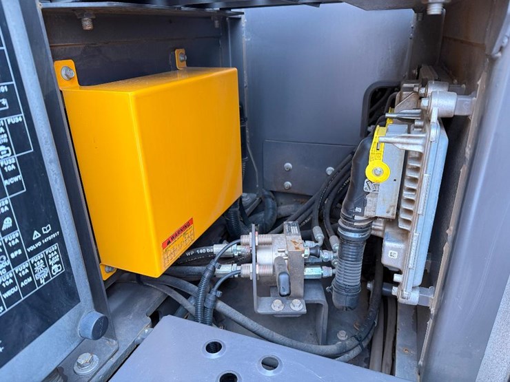 volvo-ec160el-image-54