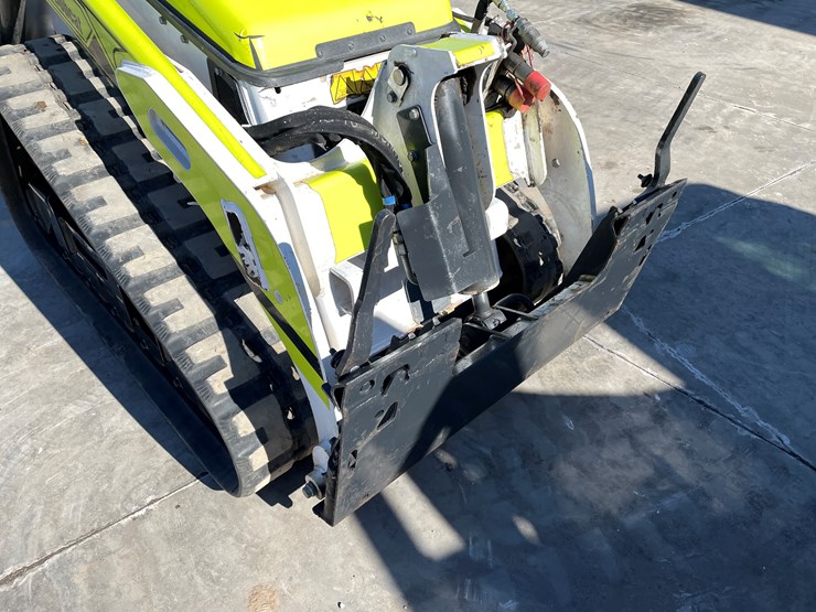 2024-bobcat-mt100-image-46