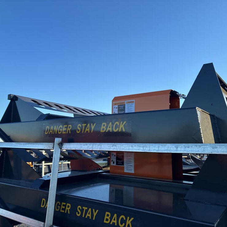 #115401 • SKIDSTEER MT 72" BRUSH CUTTER