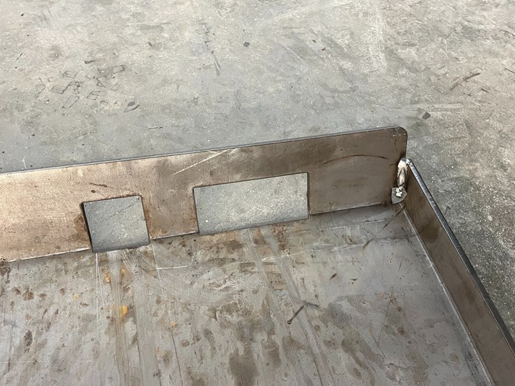 #2479-•-skid-steer-weldable-attachment-plate-image-9