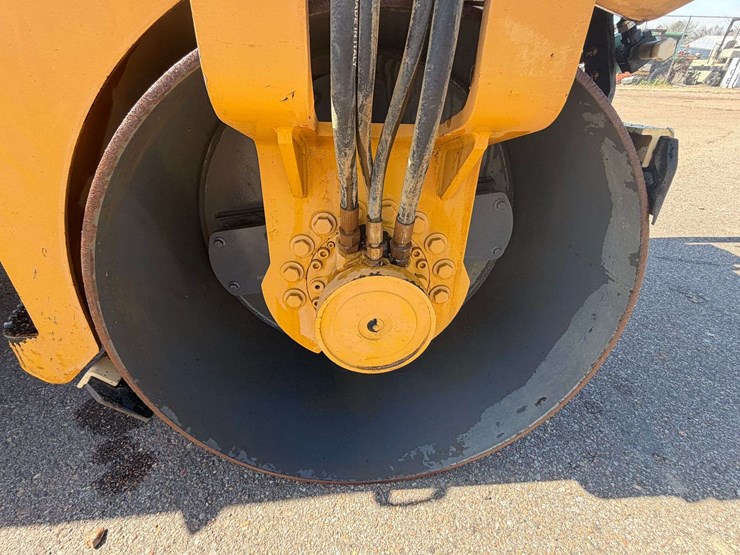 2021-xcmg-xmr303s-image-11