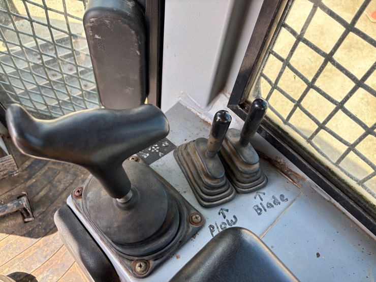 2001-deere-650h-lgp-image-22