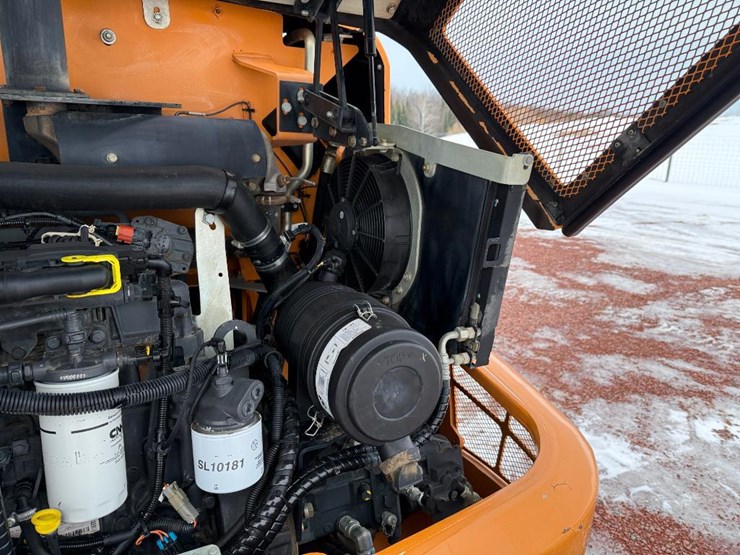 2016-case-221f-image-33