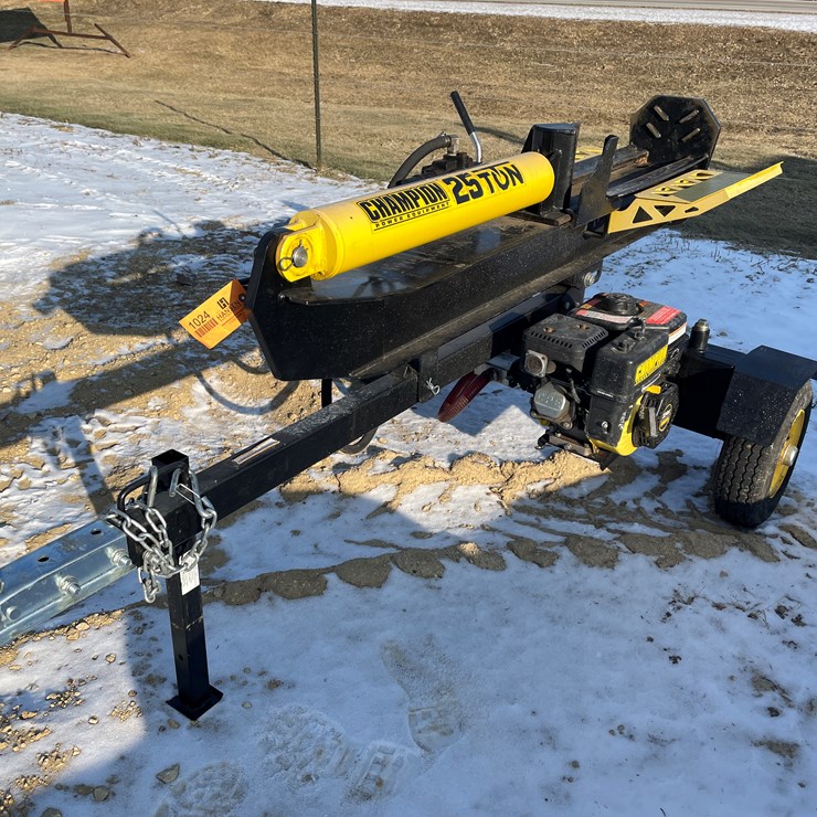 #220 • Champion 25-Ton Wood Splitter