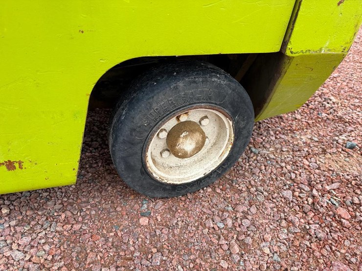 #13-•-lot-13-image-7