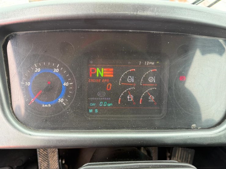 2018-doosan-dl250-5-image-65