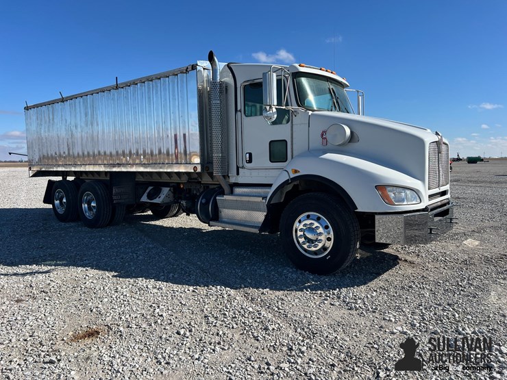 2016-kenworth-t400-image-3