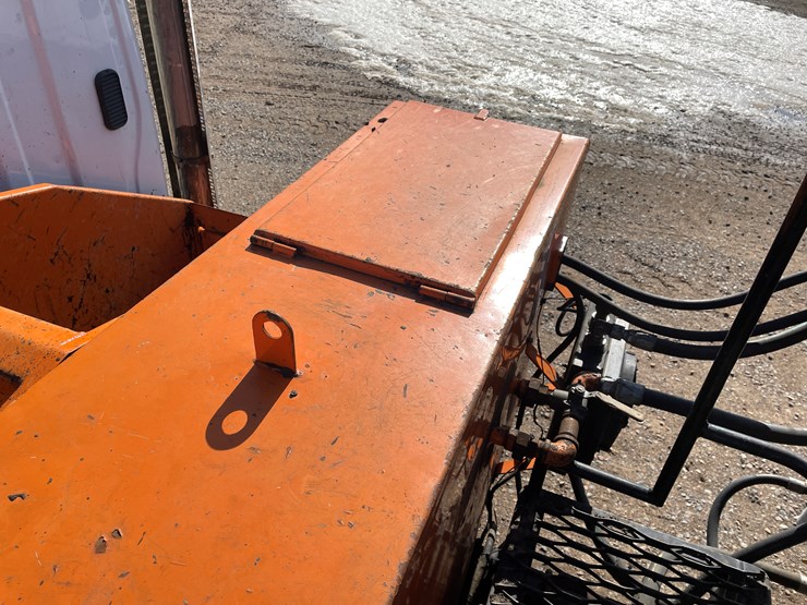 #1465-•-2013-freightliner-asphalt-truck-(has-mn-title)-image-19