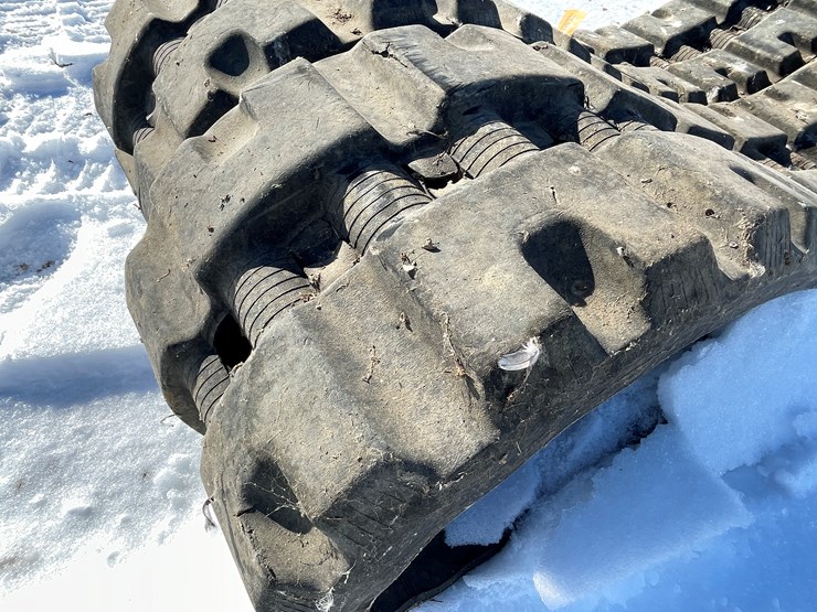 #4949-•-pair-of-skid-steer-tracks-image-6